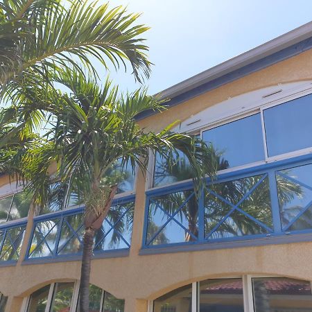 水族海滩酒店 拉萨尔勒班 外观 照片